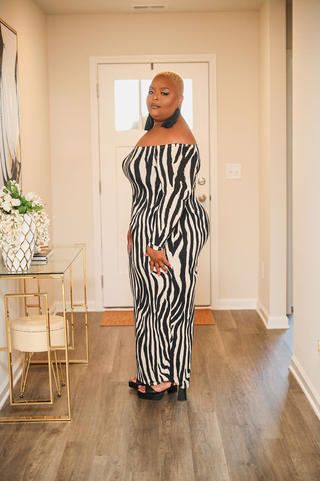 LuxE9 Zebra Print BodyCon Maxi Dress